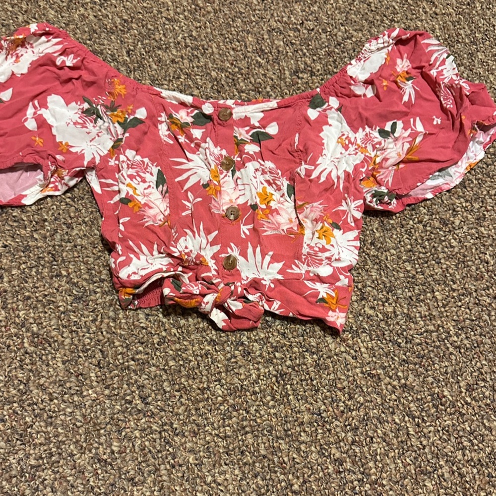 Hawaiian crop top